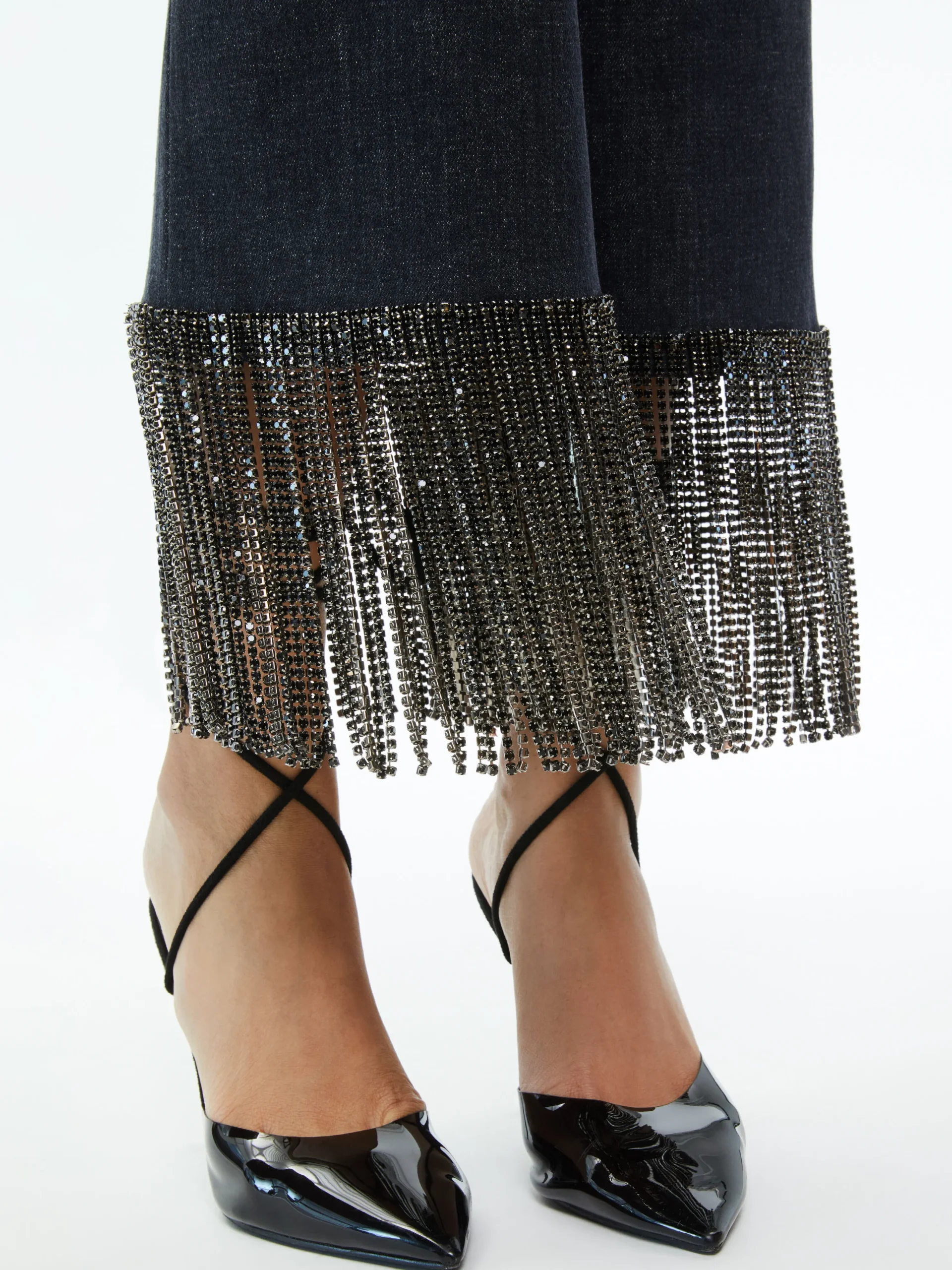 AMAZING CRYSTAL FRINGE HEM JEAN