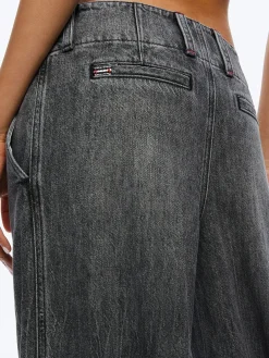 ANDERS LOW RISE PLEATED JEAN