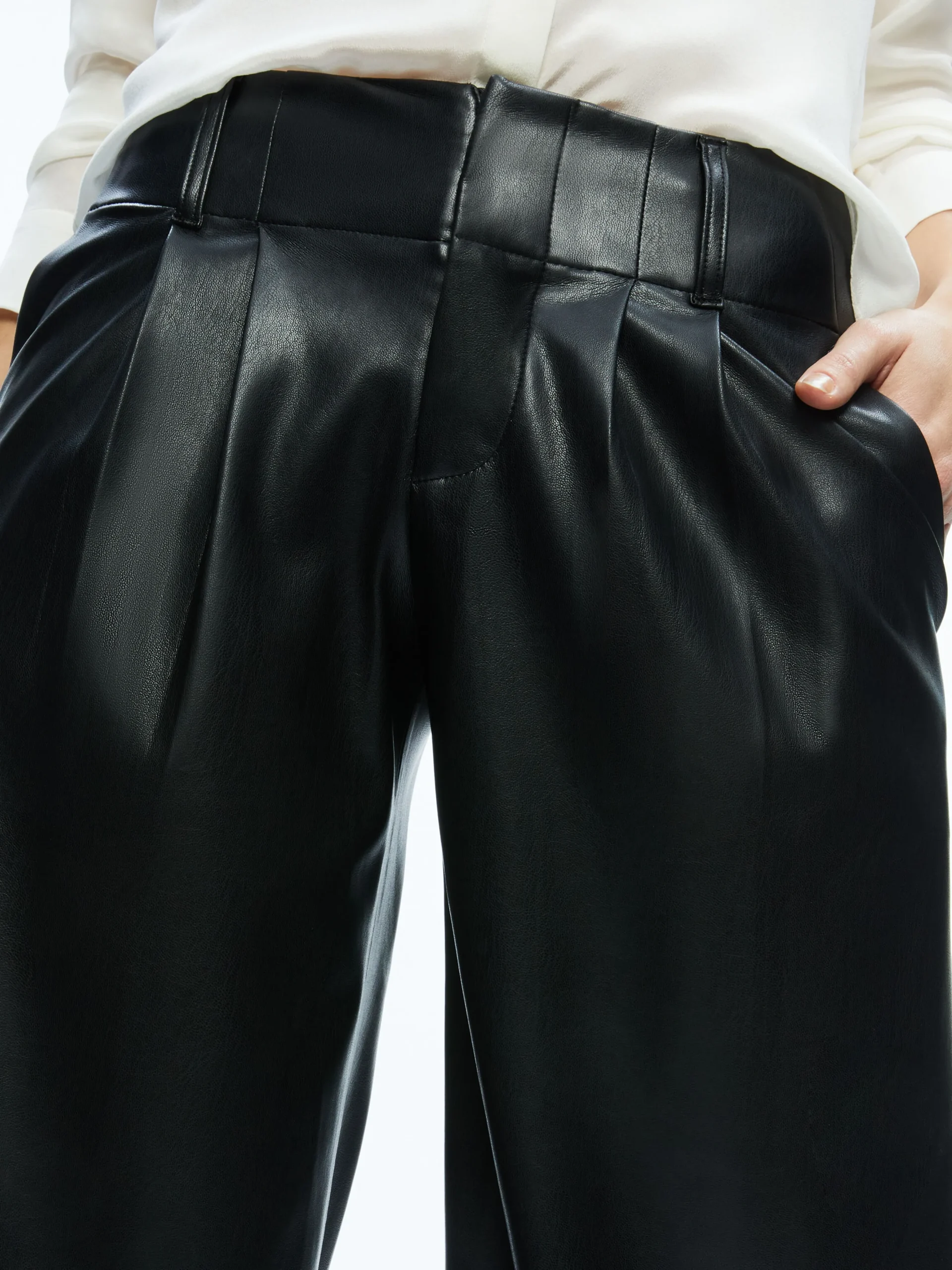 ANDERS VEGAN LEATHER LOW RISE PANT