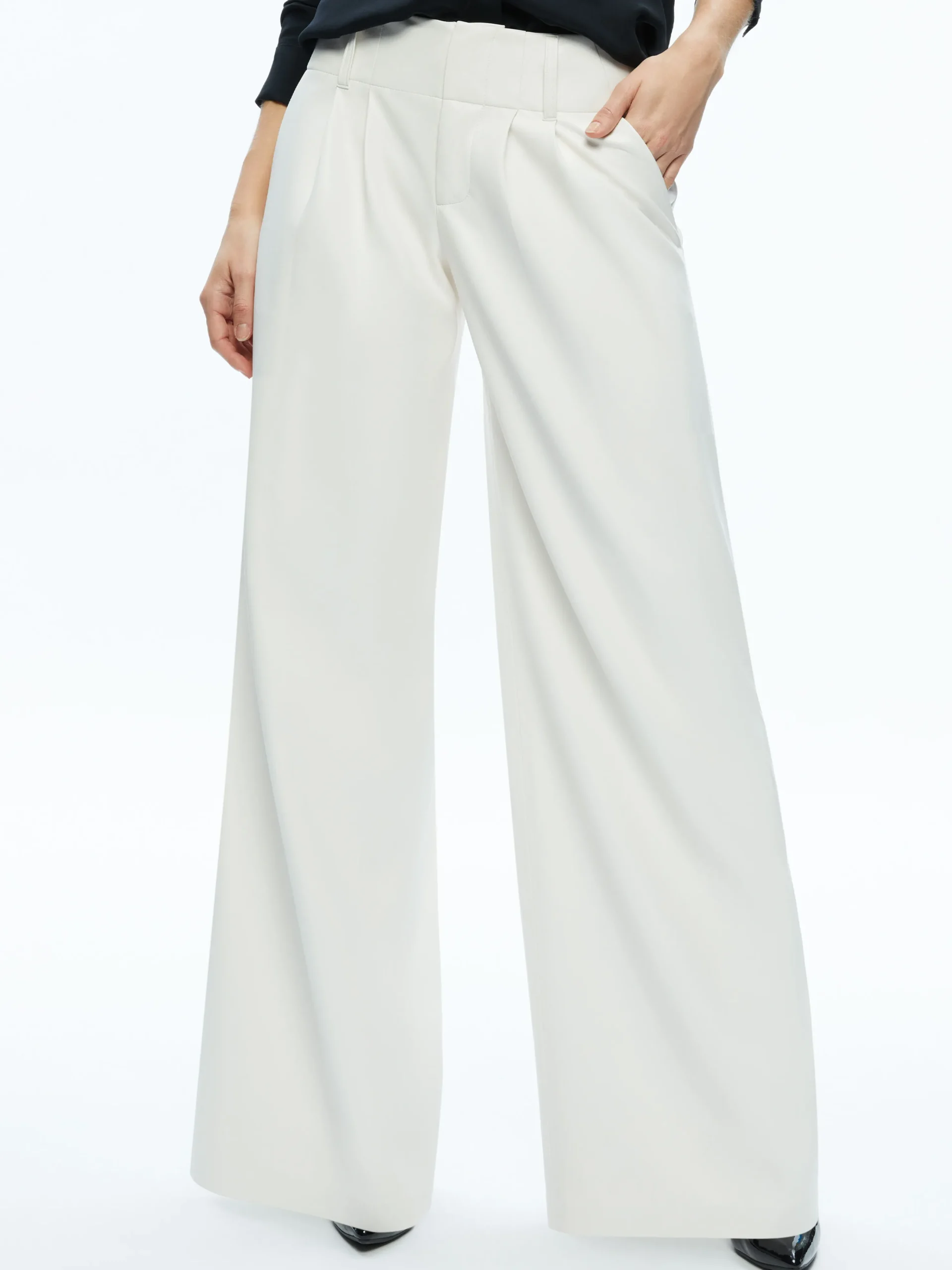 ANDERS VEGAN LEATHER LOW RISE PANT