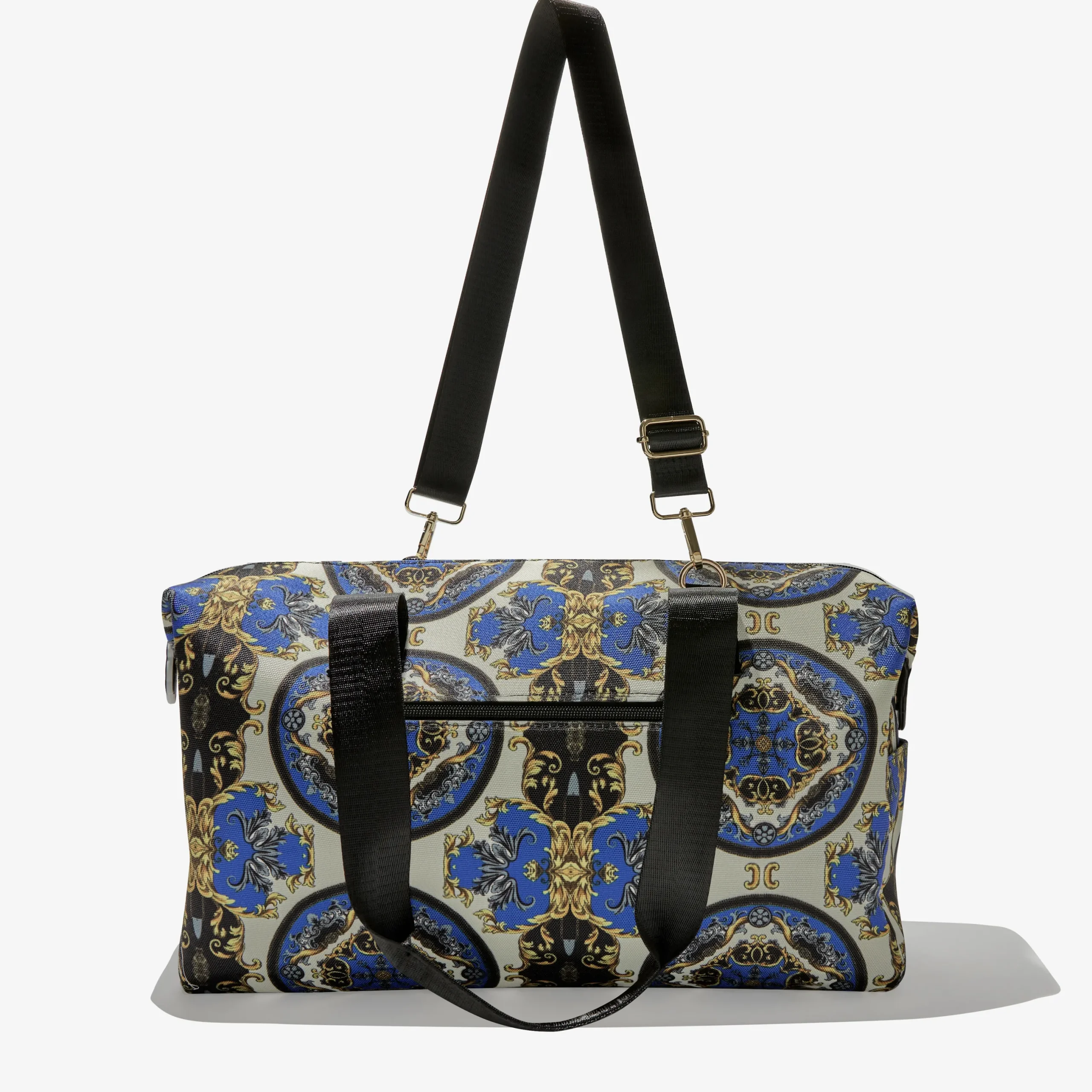 A+O X FABFITFUN DUFFLE BAG