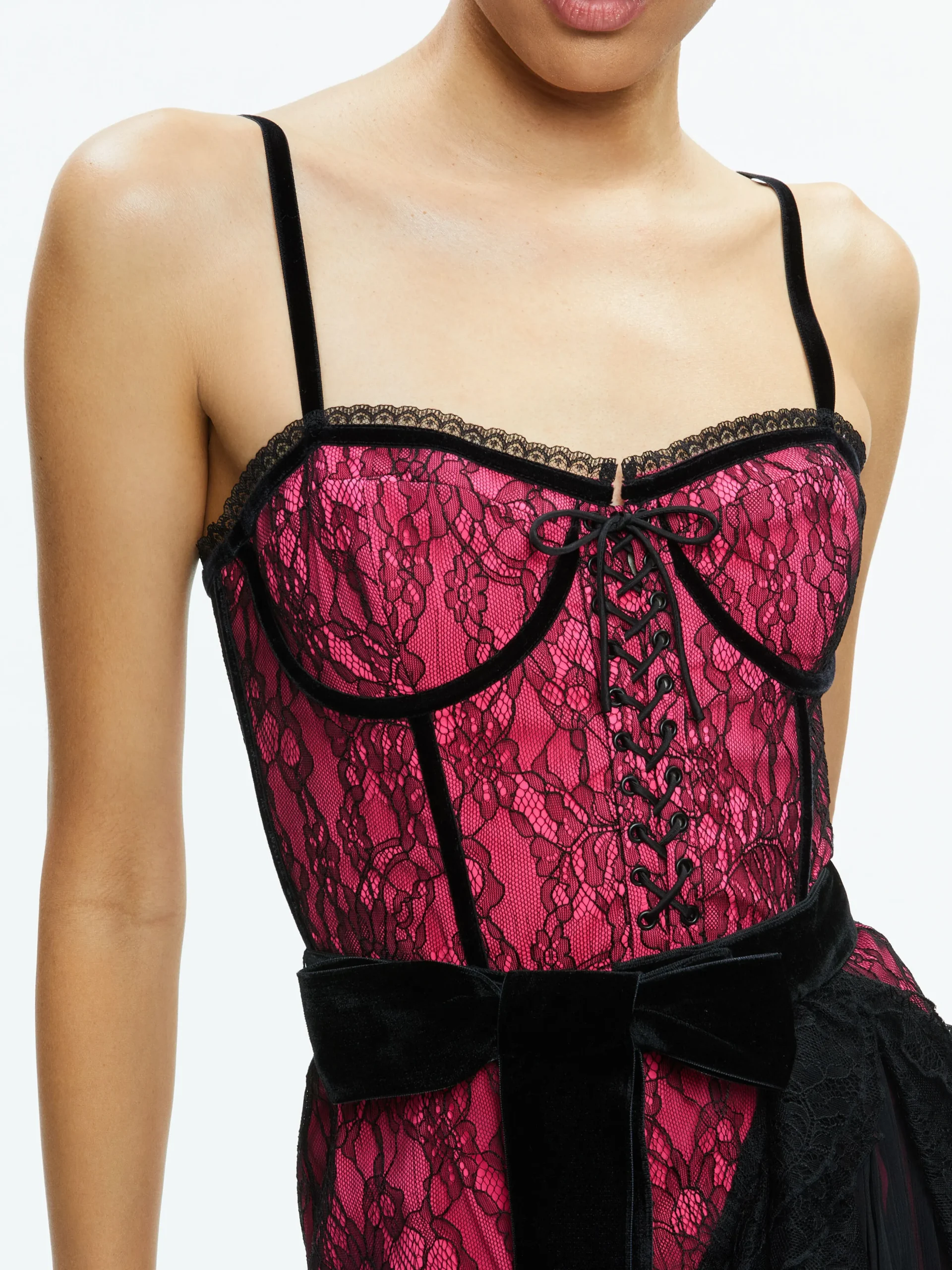 CHANTIL LACE RUFFLE MINI GOWN