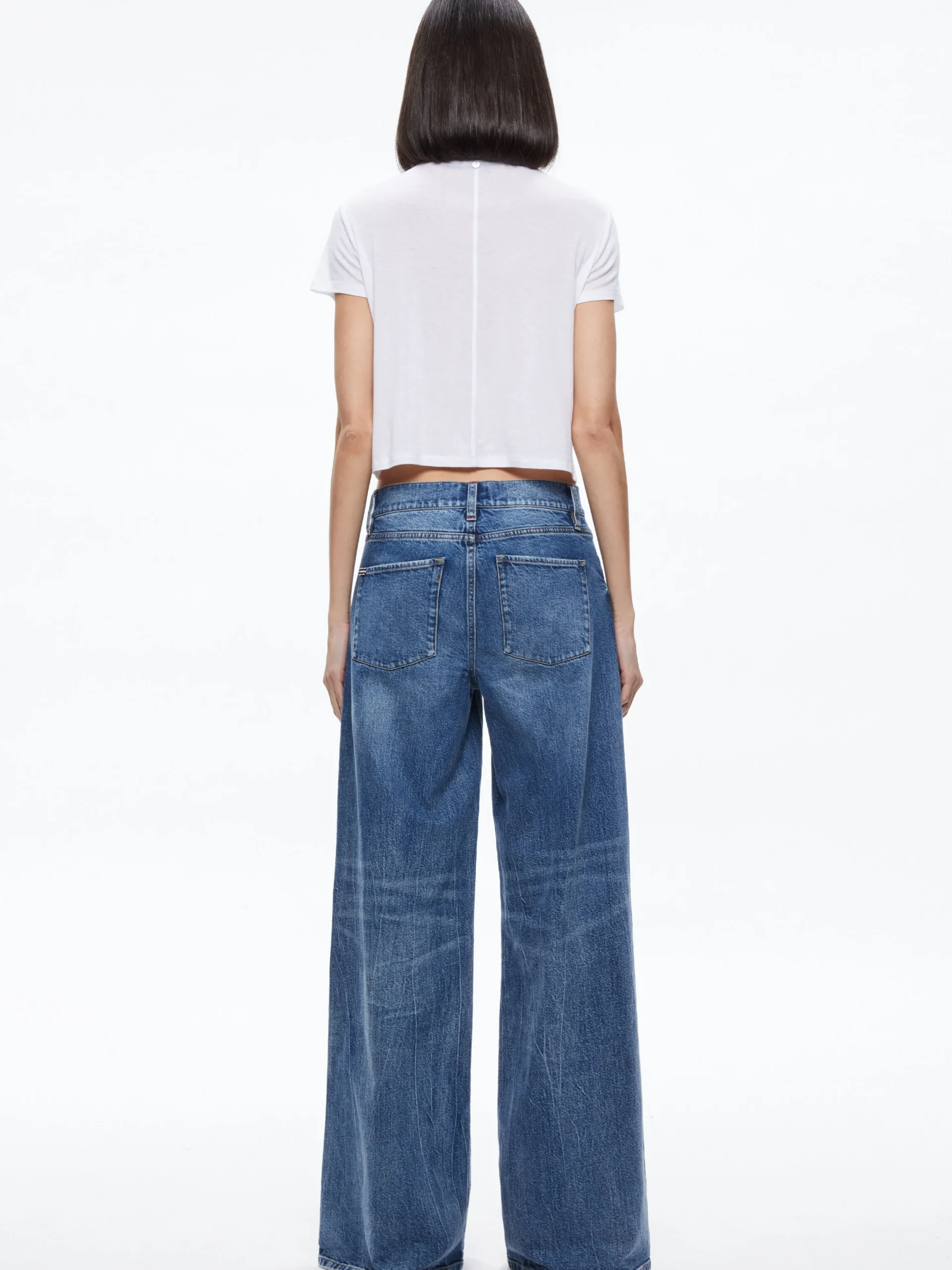 CINDY CLASSIC CROPPED TEE