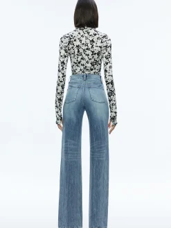 DELAINA TURTLENECK TOP