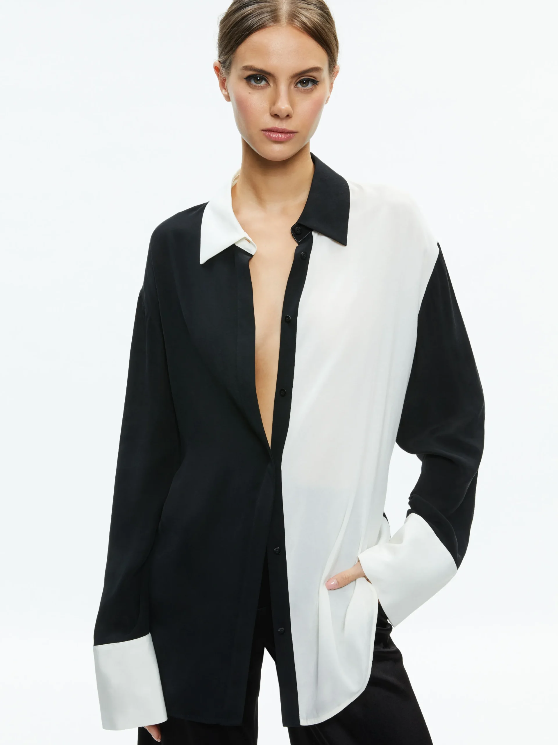 FINELY OVERSIZED BUTTON DOWN SHIRT
