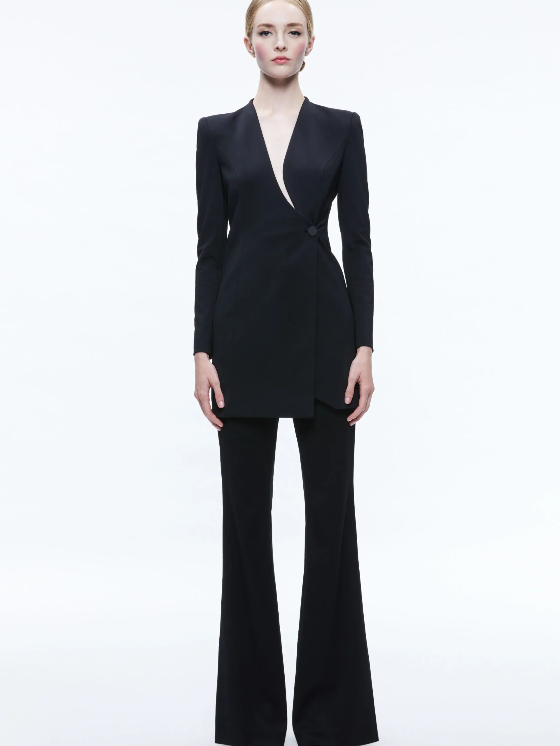 LUCIEN CURVED V-NECK FITTED BLAZER
