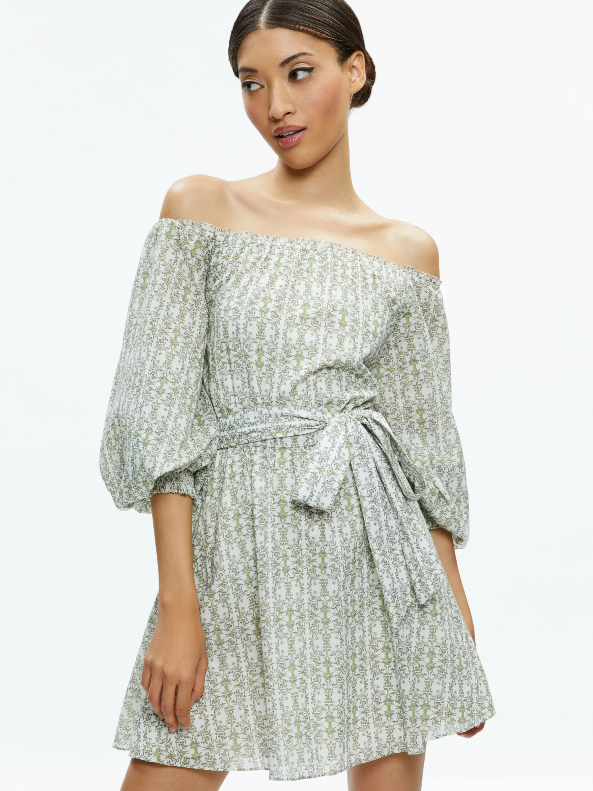MARY OFF SHOULDER MINI DRESS