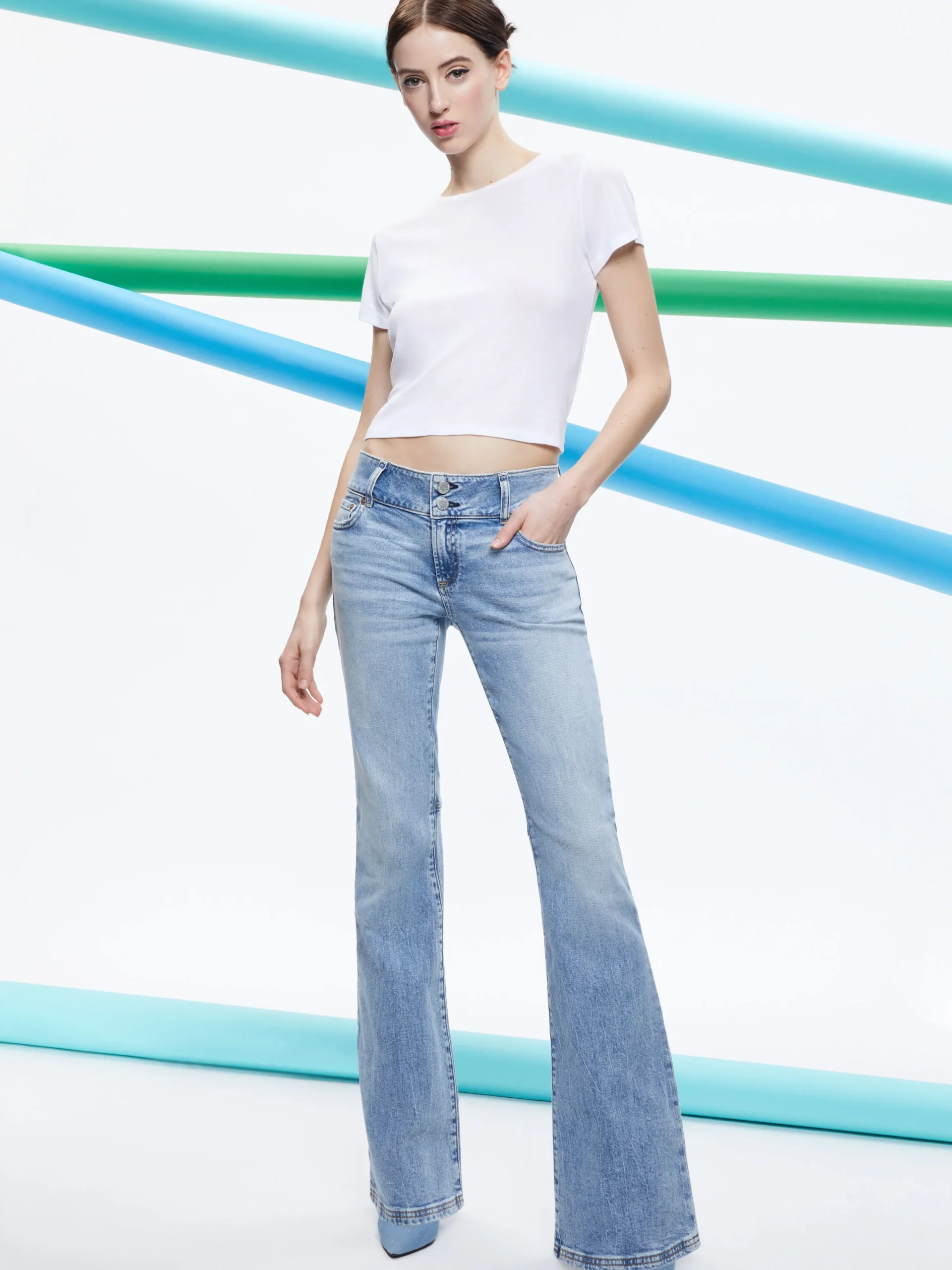 STACEY LOW RISE BELL BOTTOM JEAN