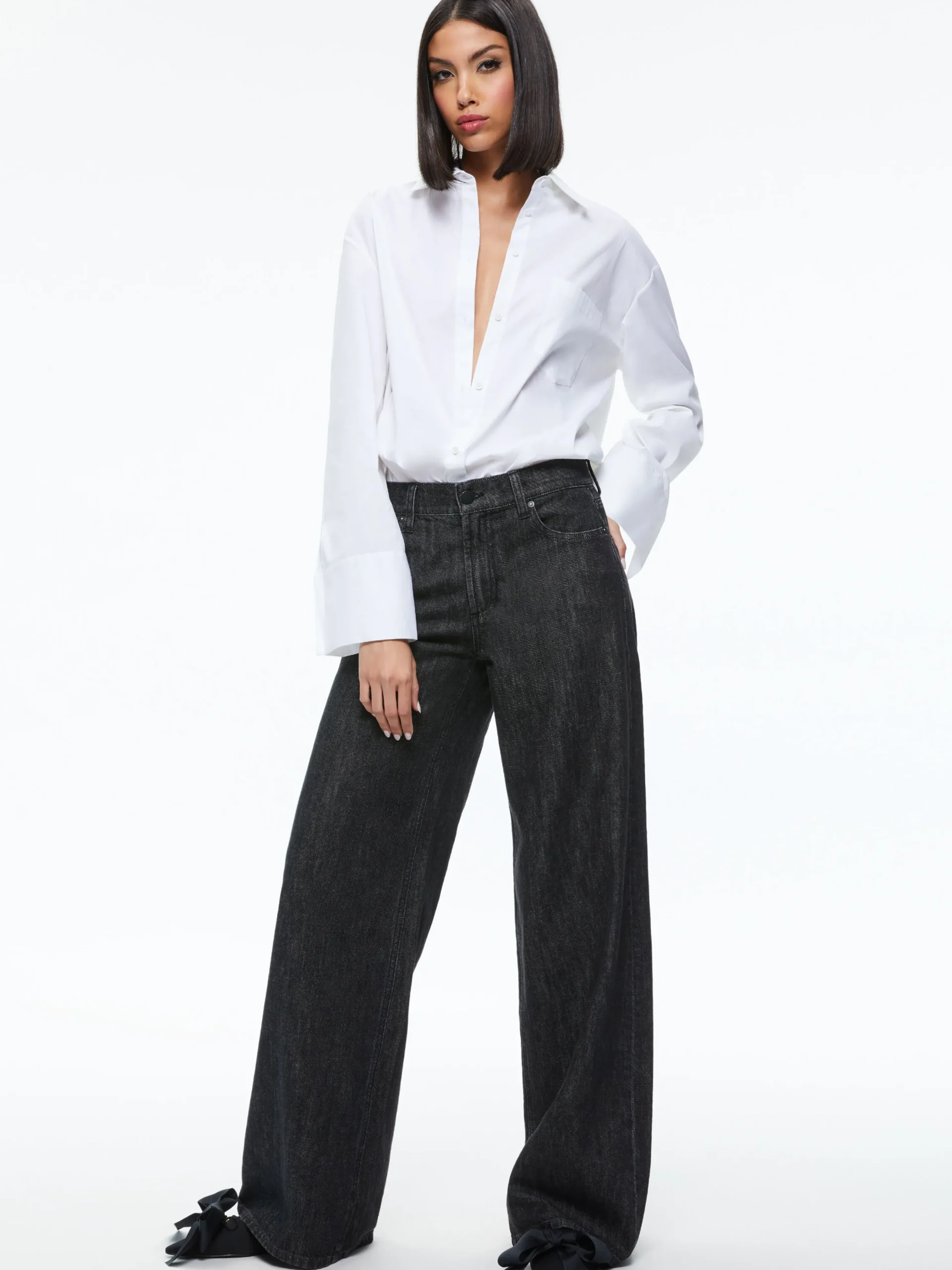 TRISH MID RISE BAGGY JEAN